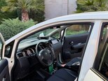 Nissan Tiida-5