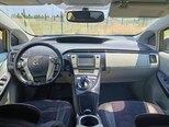 Toyota Prius-3