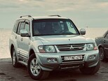 Mitsubishi Pajero-2