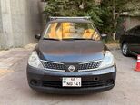 Nissan Tiida-1