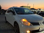 Nissan Tiida-4