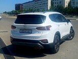 Hyundai Santa Fe-6