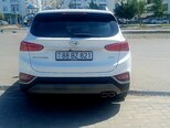 Hyundai Santa Fe-14
