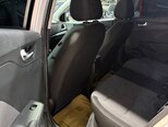 Hyundai Accent-16