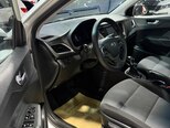 Hyundai Accent-13