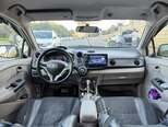 Honda Insight-3