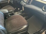 Toyota RAV4-9