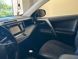 Toyota RAV4-8