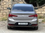 Hyundai Elantra-7
