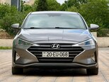 Hyundai Elantra-1