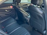Mercedes E 300 4MATIC-9