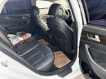 Hyundai Sonata-11