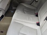 Mercedes E 240-7