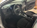 Hyundai Elantra-5