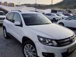 Volkswagen Tiguan-1