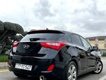 Hyundai Elantra-10