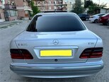 Mercedes E 270-12
