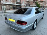 Mercedes E 270-13