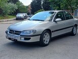 Opel Omega-2