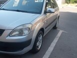 Kia Rio-4
