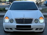 Mercedes E 240-4