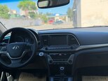 Hyundai Elantra-9