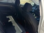 Hyundai Elantra-11