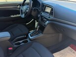 Hyundai Elantra-10