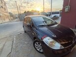 Nissan Tiida-1