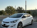Hyundai Elantra-3