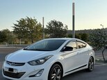 Hyundai Elantra-6
