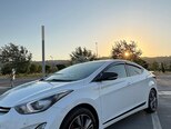 Hyundai Elantra-11