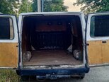 Ford Transit-7