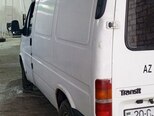 Ford Transit-10