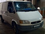 Ford Transit-13