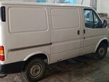 Ford Transit-15