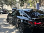 Lexus ES 300h-4