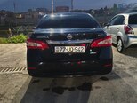 Nissan Sentra-2