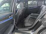 BMW 530e-12