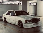 Mercedes 200 D-6