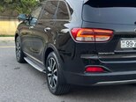 Kia Sorento-4