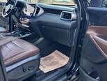 Kia Sorento-14