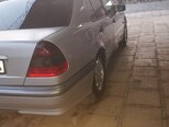 Mercedes E 200-4