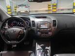 Kia Cerato Koup-14