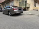 Chevrolet Malibu-8