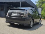 Toyota Prius-5