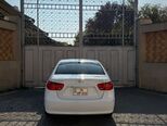 Hyundai Elantra-4