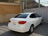 Hyundai Elantra-6