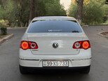 Volkswagen Passat-7
