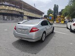 Nissan Teana-3